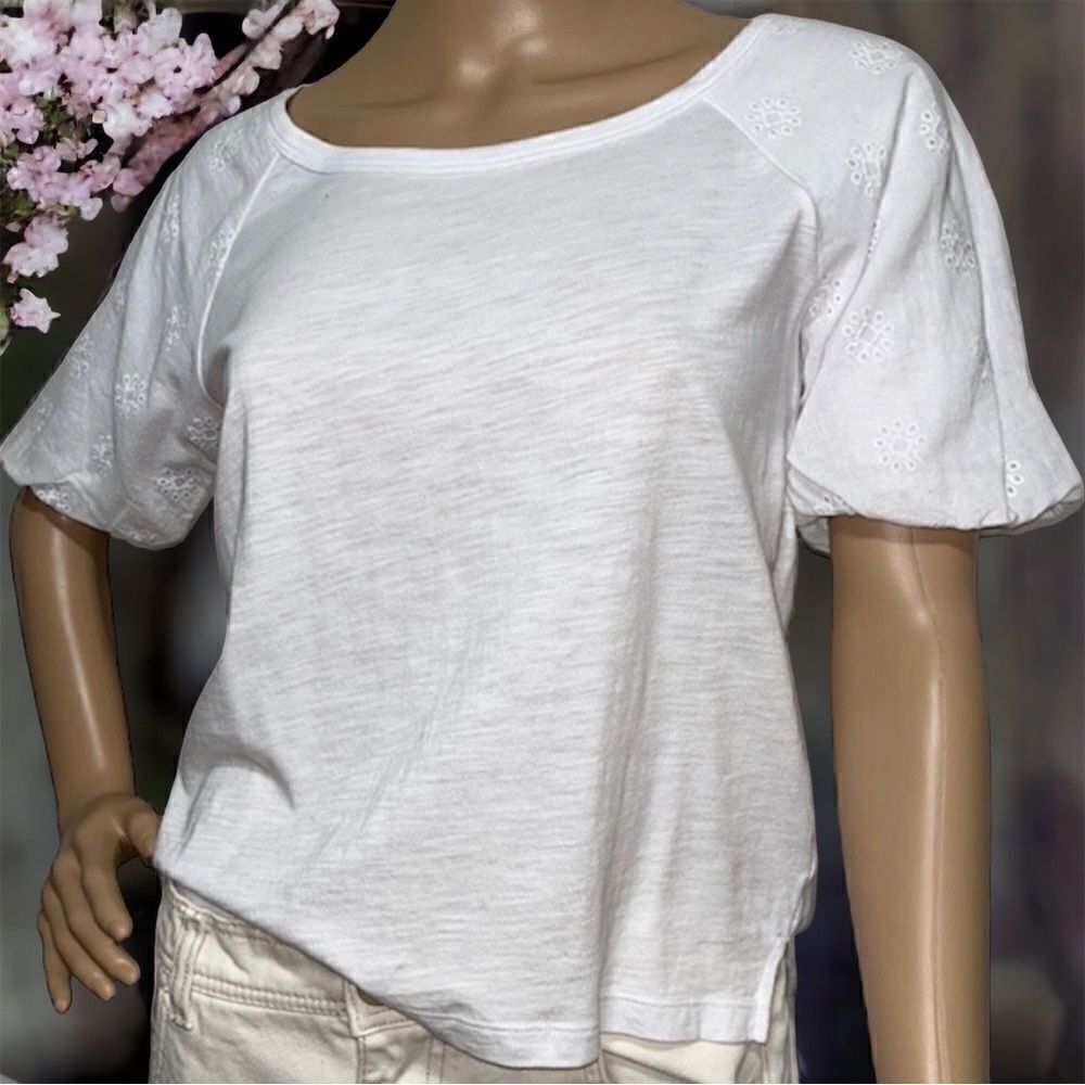 SANCTUARY Eyelet-Sleeve Top